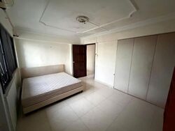 Blk 212 Serangoon Avenue 4 (Serangoon), HDB 5 Rooms #563018951